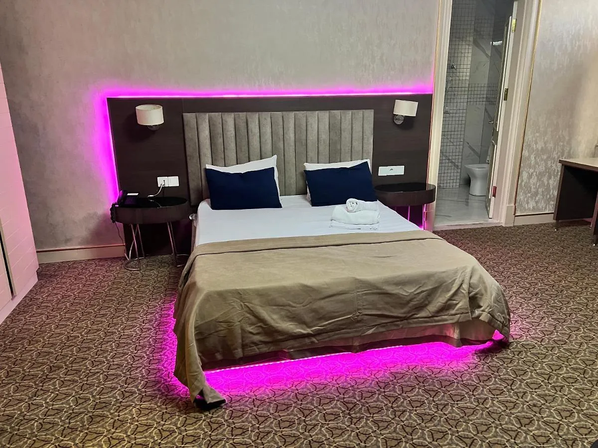 Rose Inn Hotel Baku