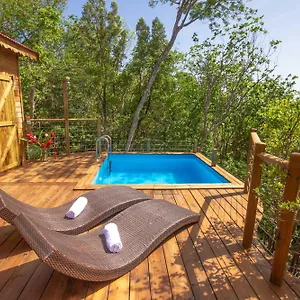 Au Jardin Des Colibris Ecolodge&spa Holiday park